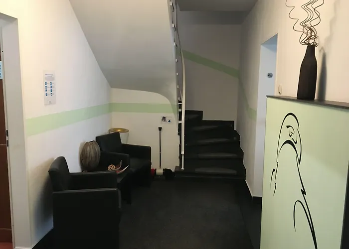 法尔克奥格斯堡高德纳酒店 酒店